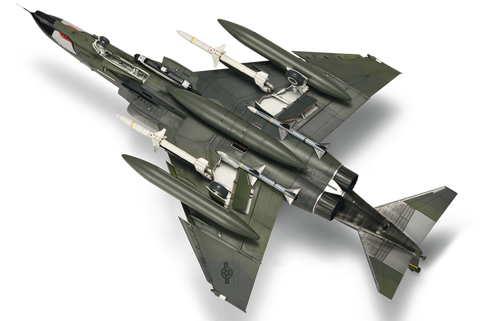 1/48 F-4G：武装