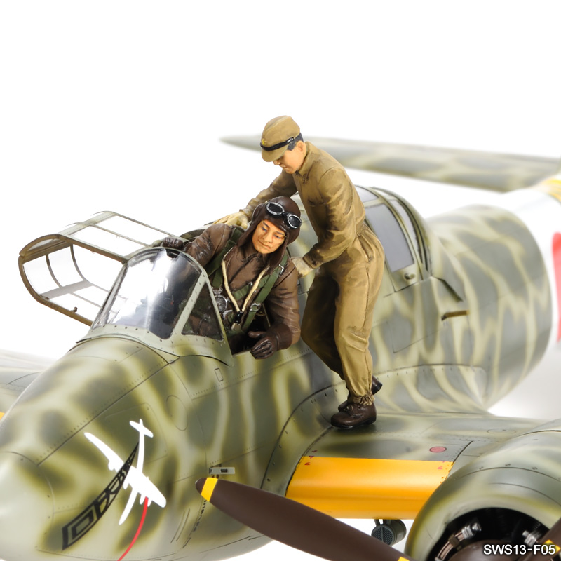 1:32 Soldier Figure WW2 German American Fighter Bomber Plane Pilot Painted C 